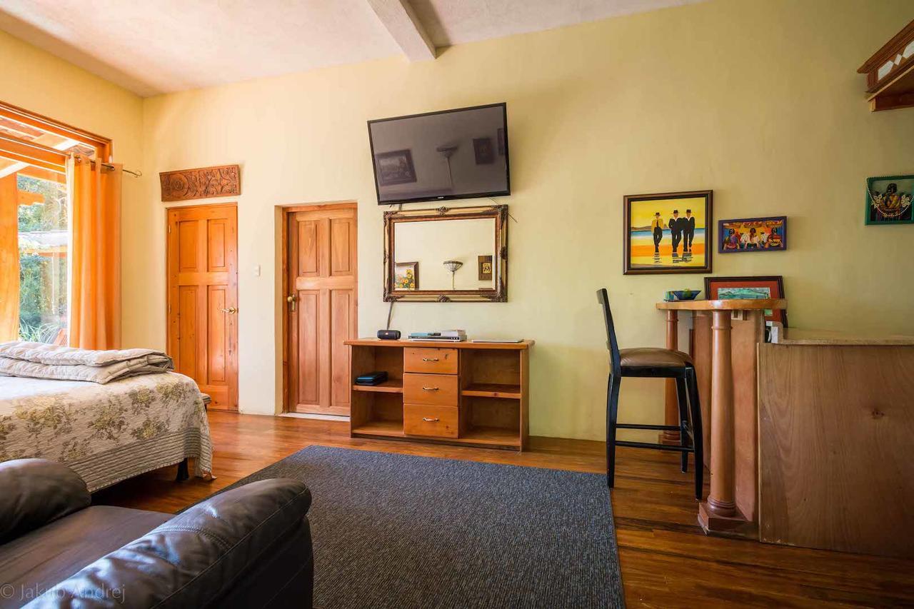 Lake Front Suite At Los Elementos Santa Cruz La Laguna Exterior foto